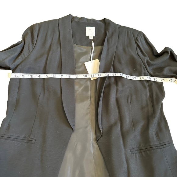 NWT LC Lauren Conrad Bell Sleeve Open Front Blazer Black Sz 12 - Picture 7 of 8